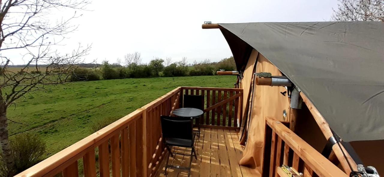 Tente Cabane Du Camping Hautoreille Bannes  Exterior foto